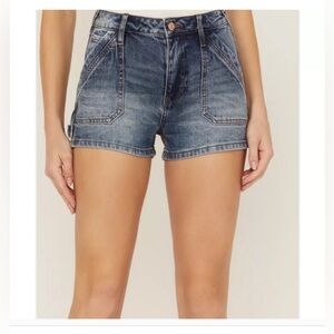Cleo + Wolf Short Cargo Carpenter Shorts